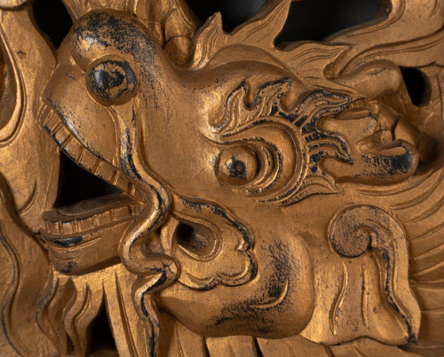 Geschnitztes vergoldetes Holzpaneel mit Drachendekor China Indochina XIX.