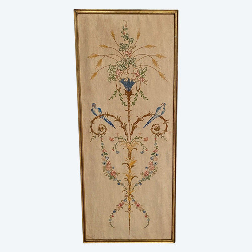 1900 Pannello ricamato in stile Luigi XVI con decoro di uccelli e cornice a baguette