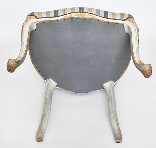 Suite de 4 chaises de style Louis XV 