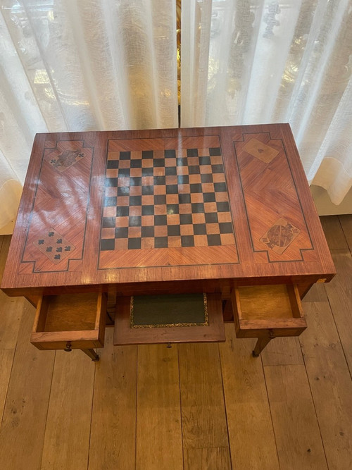 Tavolo da gioco del XIX secolo in intarsio