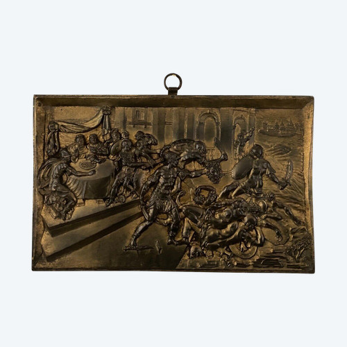 Rundplastisches Bronzebasrelief aus dem 19. Jahrhundert mit einer römischen Szene