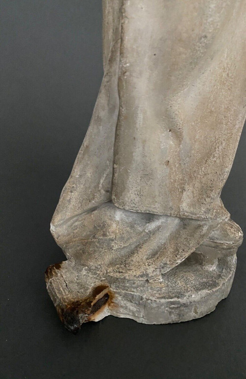 Statue d'atelier en plâtre par Charles Filleul femme à l'éventail XXe
