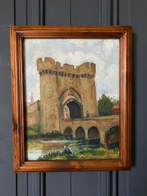 Ponte fortificato a olio rosso Le Thouet che entra a Parthenay