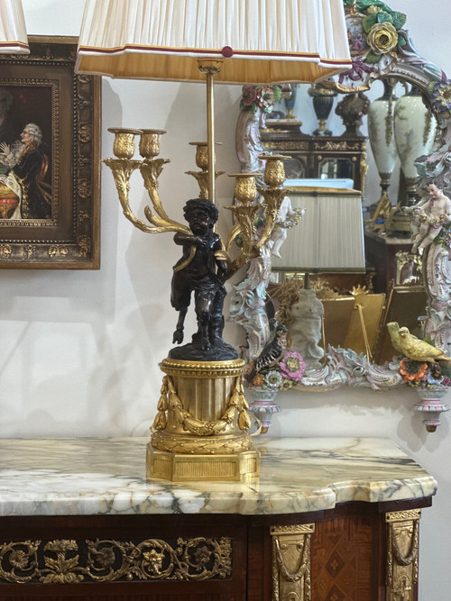 Une Importante Paire De Lampes En Bronze Doré circa 1880