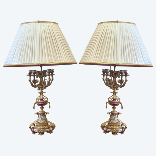 Coppia di lampade in porcellana di Sèvres della fine del XIX secolo 