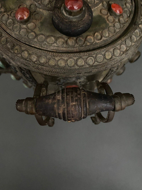 Samovar in brass copper Tibet XXth filigree with inlays