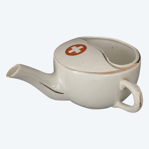 Porcelain sick bottle Red Cross war of 14-18