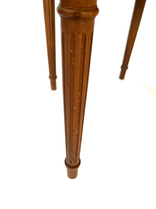 Paire de chaises d'appoint style Louis XVI