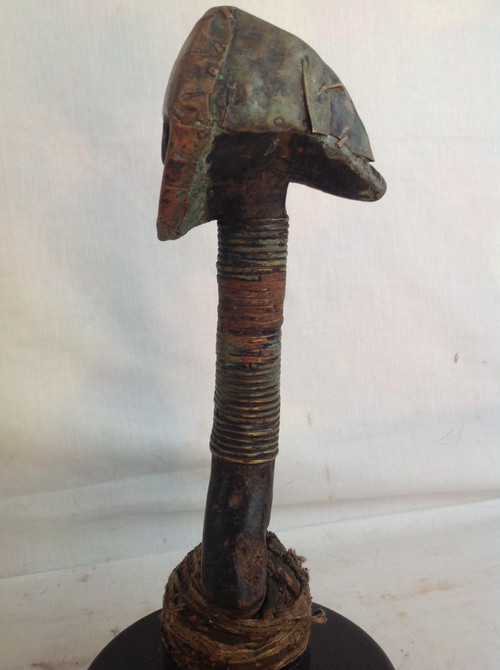 Figure de reliquaire Kota-Sango, Gabon.