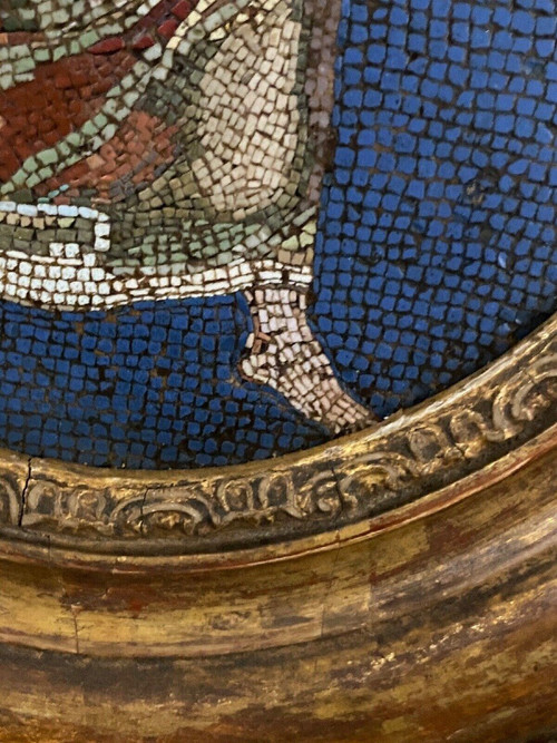 Placca in micromosaico danzatrice greca in cornice ovale antica del XIX secolo
