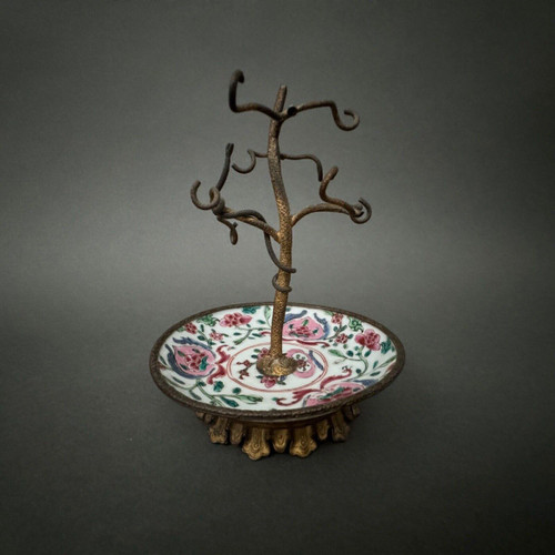 19th century bronze watch holder with naturalist decor and porcelain cup China