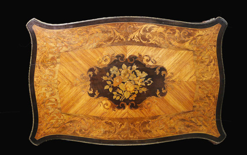 Table marquetée Napoléon III XIXème siècle 