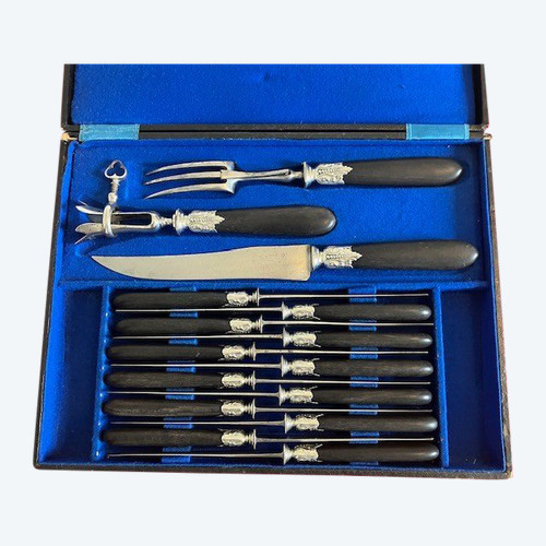 Very fine set of large ebony and solid silver table knives from the late 19th century.