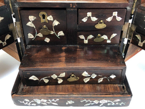Cabinet China or Indochina 19th century ironwood inlaid with mother-of-pearl marquetry
