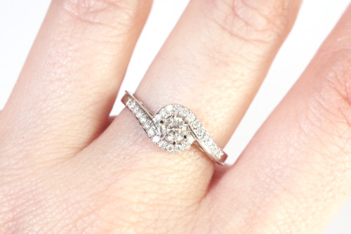 Anello vintage con tourbillon di diamanti in oro 18 carati, anello di fidanzamento occasionale
