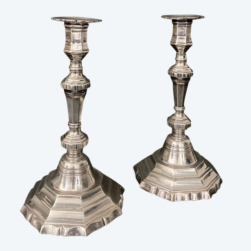 Pair of silver-plated bronze candlesticks, Louis XV style, Maison Christofle, 19th century