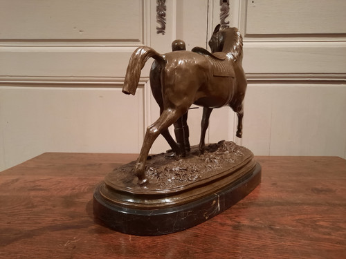 Bronze representing a jockey and his horse signed P.J. Mène 1866, 20th century.