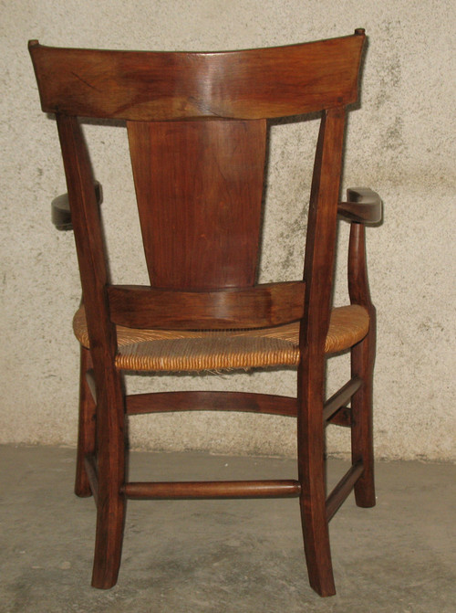 Pair of Restoration-period straw-covered armchairs in walnut Origin Périgord 19th century Directoire style