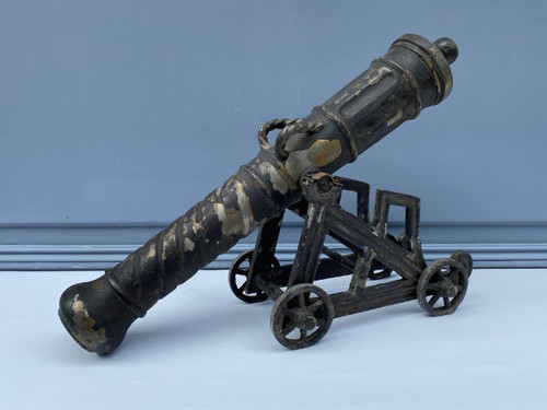 Canon en fonte de fer fin XIXe patine d'origine