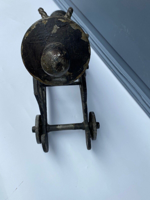 Canon en fonte de fer fin XIXe patine d'origine