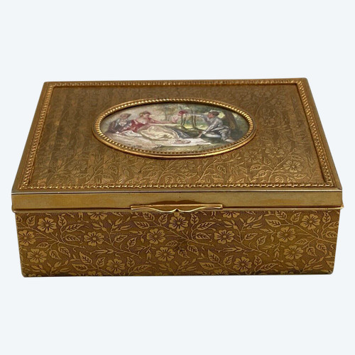 Miniature bronze box signed S. Guerou or Gueron Romantic scene