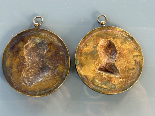 Coppia di medaglioni in bronzo del Primo Impero - Ritratti di profilo - Napoleone Bonaparte
