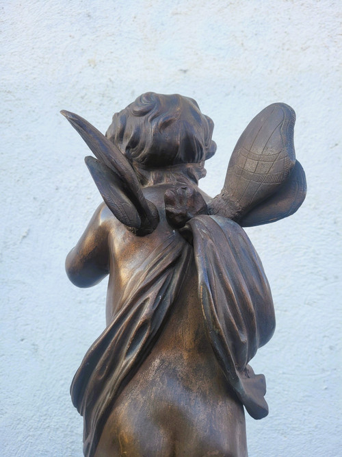 Bronzo di putto alato in piedi, fine XIX secolo inizio XX secolo