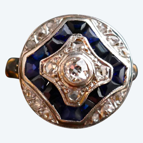 Art Deco Ring Diamanten Und Kalibrierte Saphire.