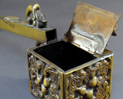 Japan, 1930s/1950s, Bronze inkwell with relief decoration of a figure and a dragon.