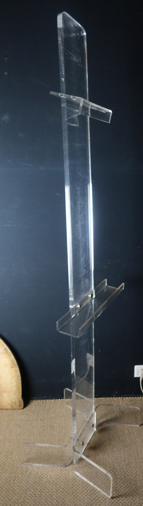 cavalletto in plexiglass