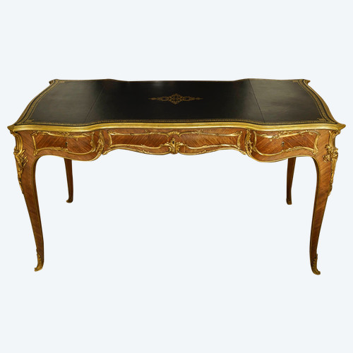 Una scrivania piatta in stile Luigi XV, 1880 circa