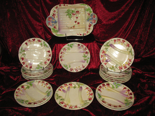 17-piece asparagus set in Saint Clément barbotine with floral decoration, Art Nouveau period
