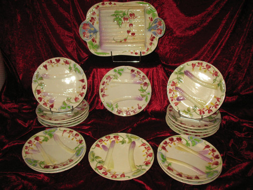17-piece asparagus set in Saint Clément barbotine with floral decoration, Art Nouveau period