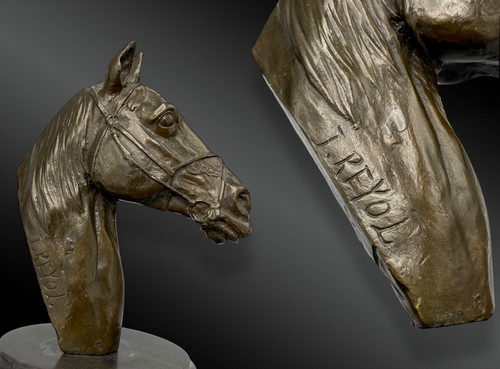 Coppia di teste di cavallo; scultura in bronzo firmata J. REYOL. Francia 20° secolo