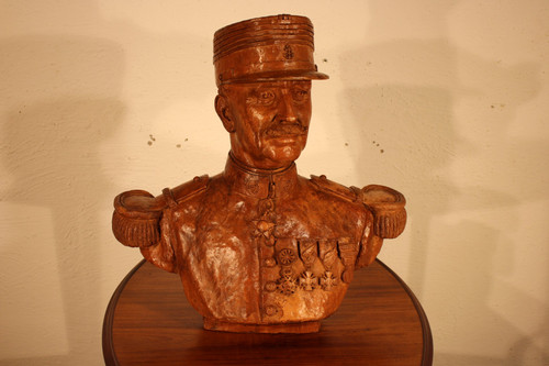 Busto in terracotta del generale LE MEUT