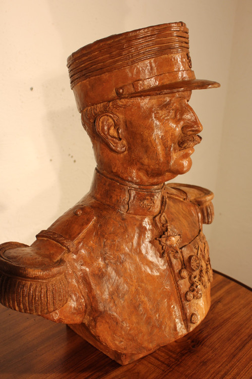 Busto in terracotta del generale LE MEUT