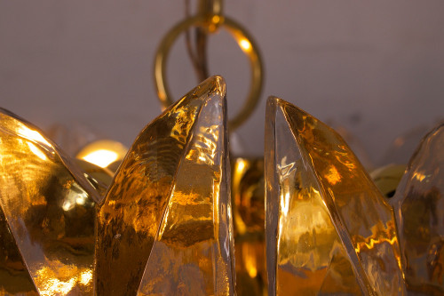 Lustre laiton doré et cristal “Corina”, Kalmar.