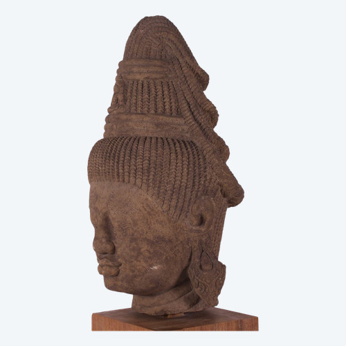Grande testa di divinità Khmer Pre-Angkor in gres (80 cm)