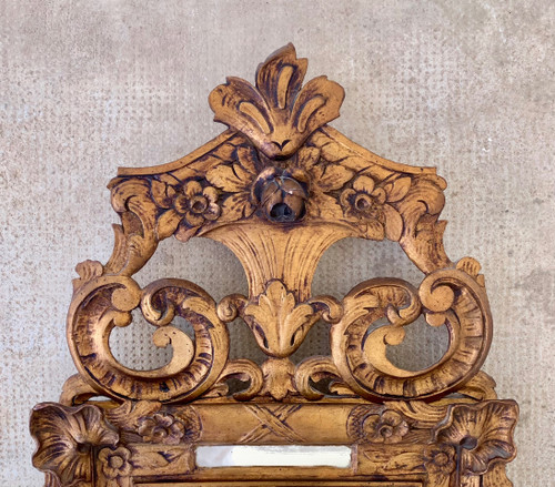 Miroir à parecloses bois doré 