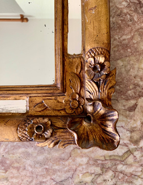 Miroir à parecloses bois doré 