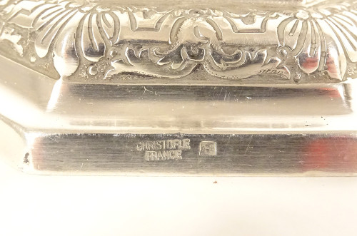 Coppia di candelabri a 2 luci Luigi XIV Christofle Dupérier Metallo argentato XX secolo
