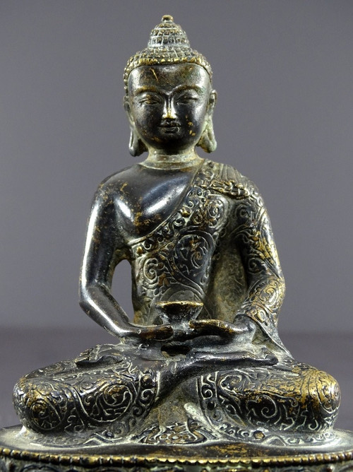 Sino-Tibetan Art, First Half 20th Century, Bronze Buddha Statue.