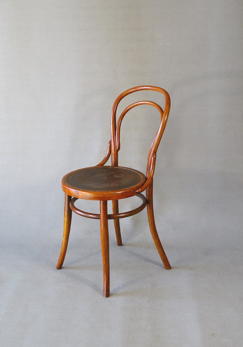 Chaise bistrot bois-courbé vers 1900 assise Art nouveau, no Thonet.