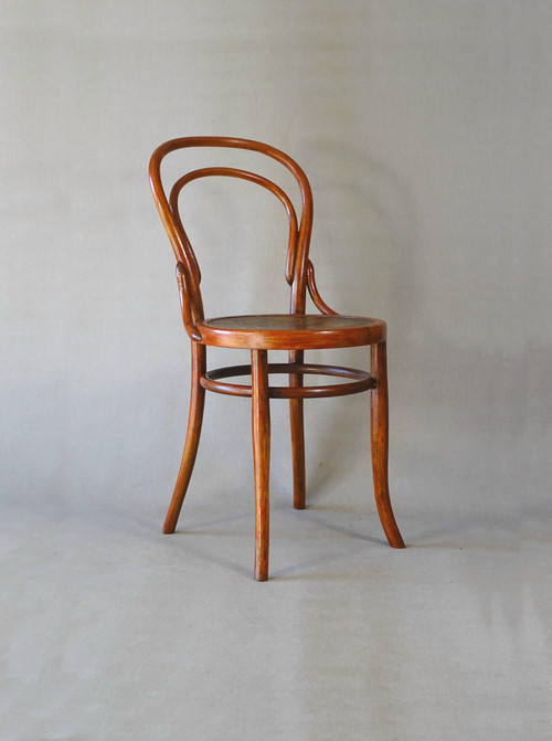 Chaise bistrot bois-courbé vers 1900 assise Art nouveau, no Thonet.