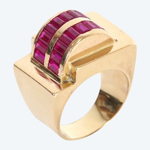 Bague Tank rubis en or 18 karats, rubis de synthèse, bijou ancien, bague tank, bijou rétro