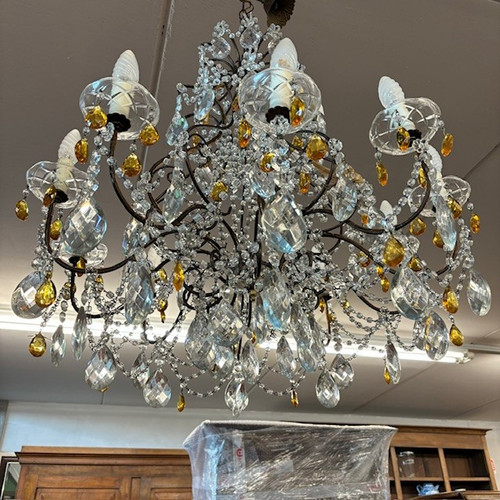  Magnifique et ancien lustre à 10 lumières en cristal Lustre . Diamètre 70 cm