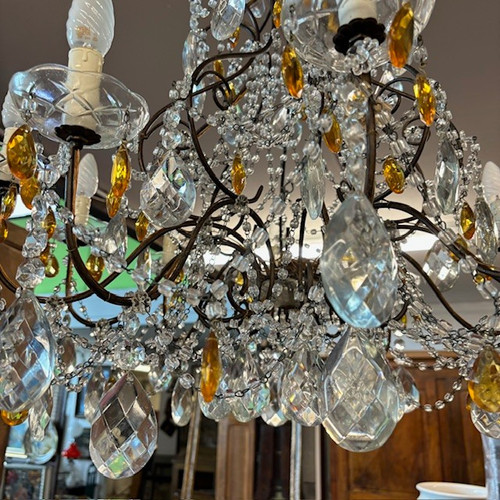  Magnifique et ancien lustre à 10 lumières en cristal Lustre . Diamètre 70 cm
