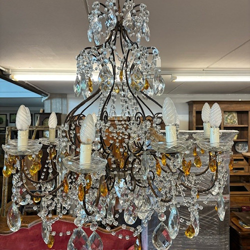  Magnifique et ancien lustre à 10 lumières en cristal Lustre . Diamètre 70 cm