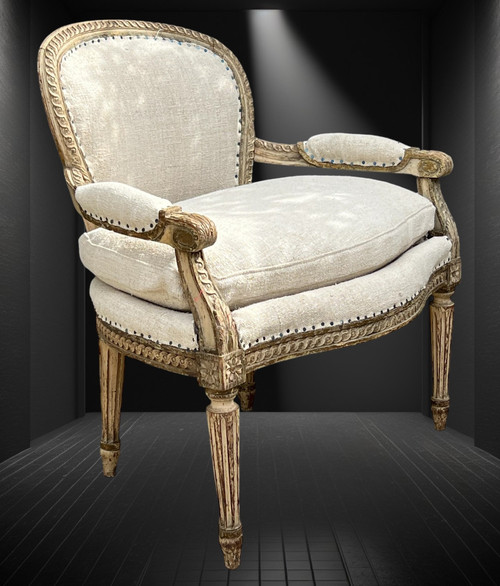 FAUTEUIL D'ENFANT ANCIEN DU XIXe DE STYLE LOUIS XVI EN BOIS PATINÉ REFAIT A NEUF