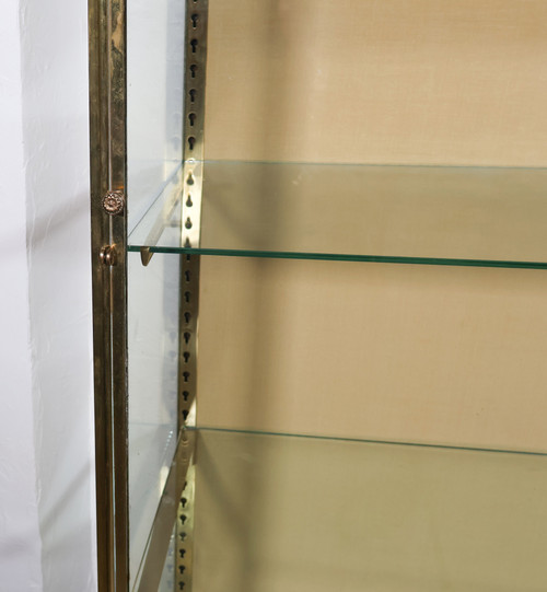 Vetrina in ottone, inizio XX secolo